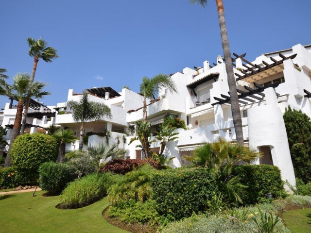 Apartamento con 3 Dormitorios  en Costalita