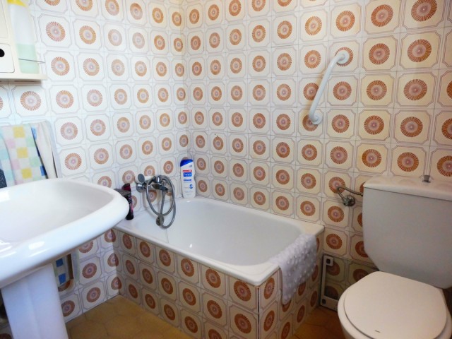 2 Bedrooms Villa in Marbella