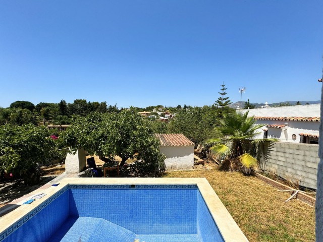 2 Bedrooms Villa in Marbella