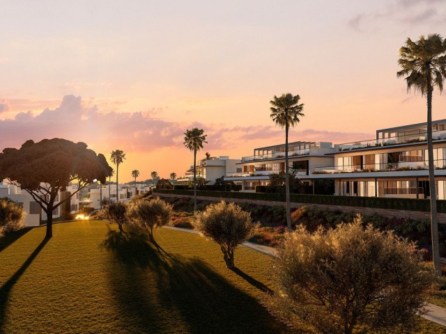 4 Bedrooms Apartment in Marbella