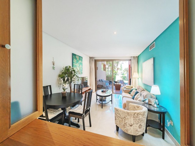 Apartment, Estepona, R4366153
