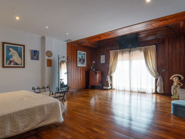 Villa avec 5 Chambres  à Benalmadena
