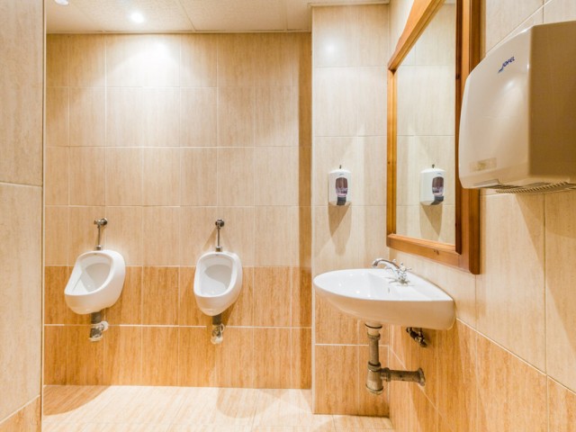 Commercial in Estepona