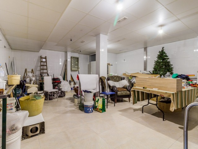 Commercial in Estepona