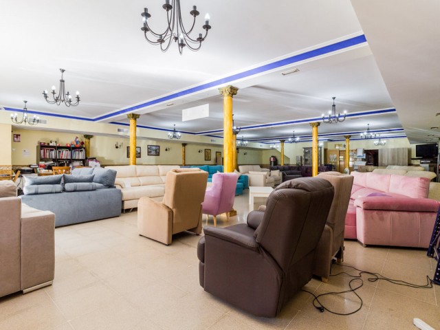 Commercial in Estepona