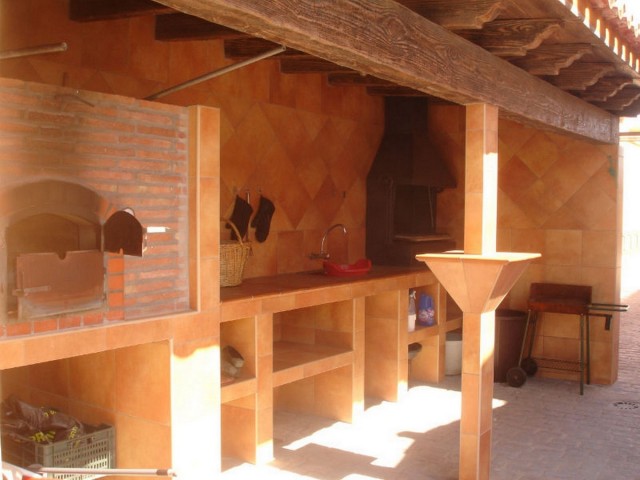 5 Makuuhuoneen Huvila Estepona