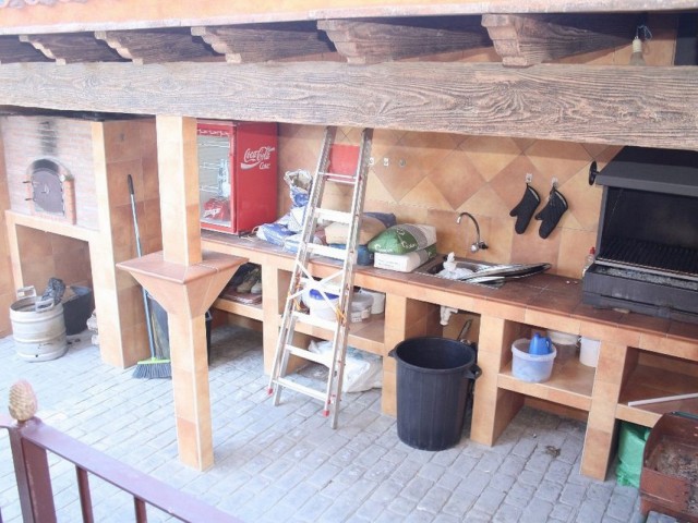 5 Makuuhuoneen Huvila Estepona