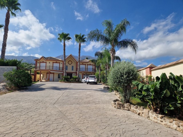 Villa, Alhaurín el Grande, R4383793