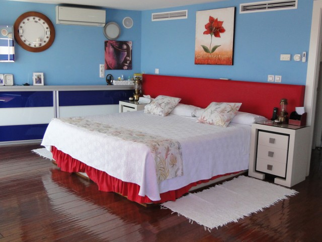 Villa avec 6 Chambres  à El Chaparral