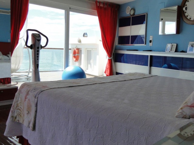 Villa avec 6 Chambres  à El Chaparral