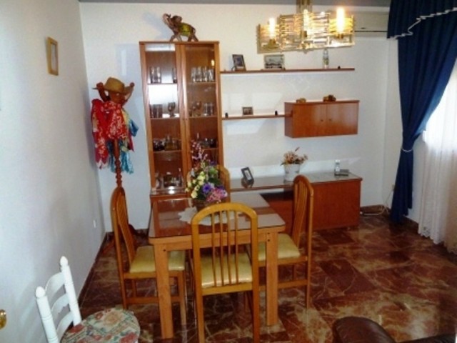 8 Makuuhuoneen Huvila Alhaurín de la Torre