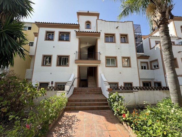 Apartment, Guadalmina Alta, R4403938