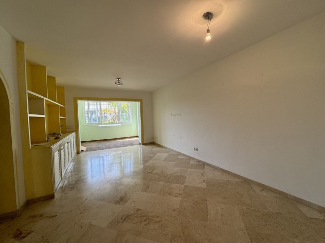 Lägenhet, Guadalmina Alta, R4403938