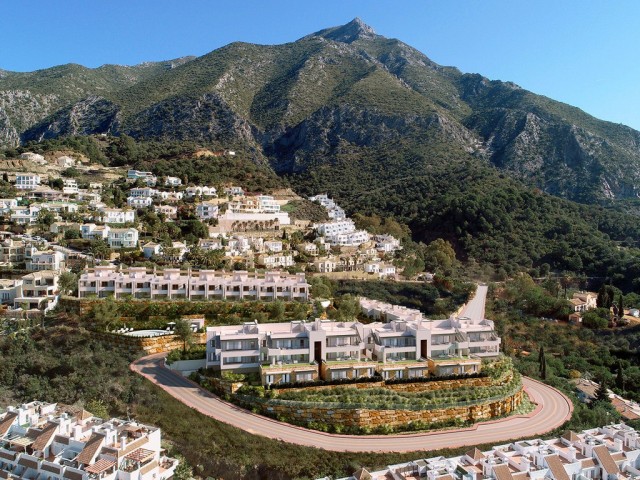 Penthouse avec 3 Chambres  à Istán