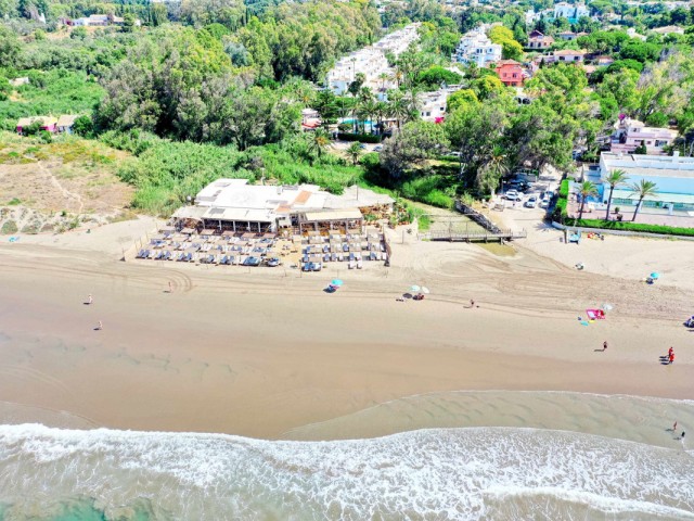 Penthouse avec 5 Chambres  à Elviria