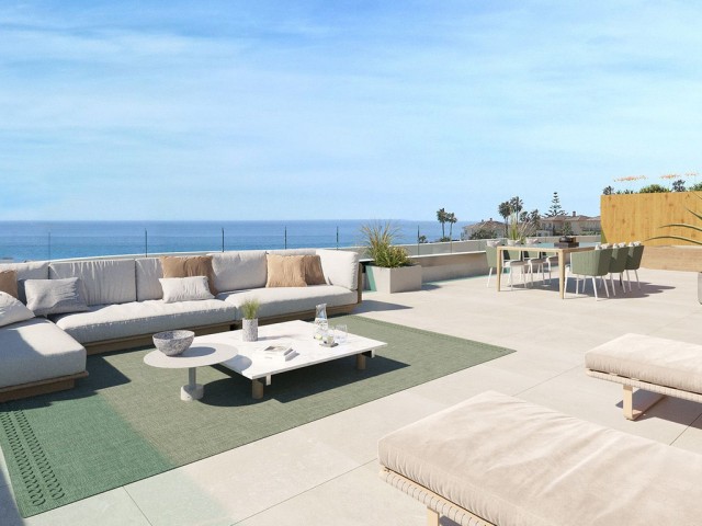 2 Bedrooms Apartment in Fuengirola