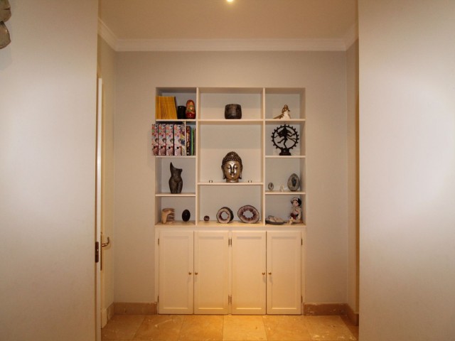 4 Bedrooms Villa in Sotogrande Alto