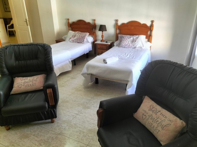 Liikekiinteistö San Pedro de Alcántara