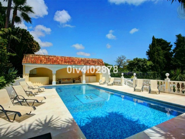 10 Bedrooms Villa in Benalmadena Pueblo