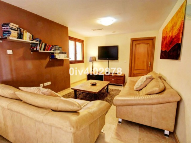 10 Bedrooms Villa in Benalmadena Pueblo