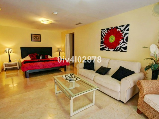 10 Bedrooms Villa in Benalmadena Pueblo