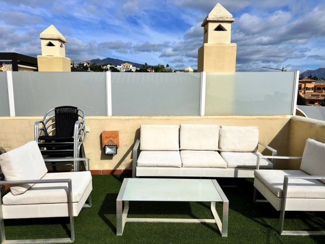 Penthouse avec 3 Chambres  à New Golden Mile