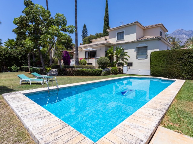 Villa Marbella - R3585085