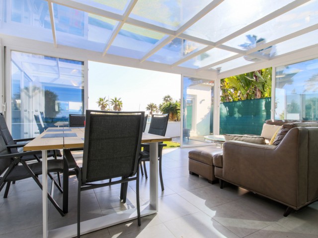 3 Soveroms Villa i New Golden Mile