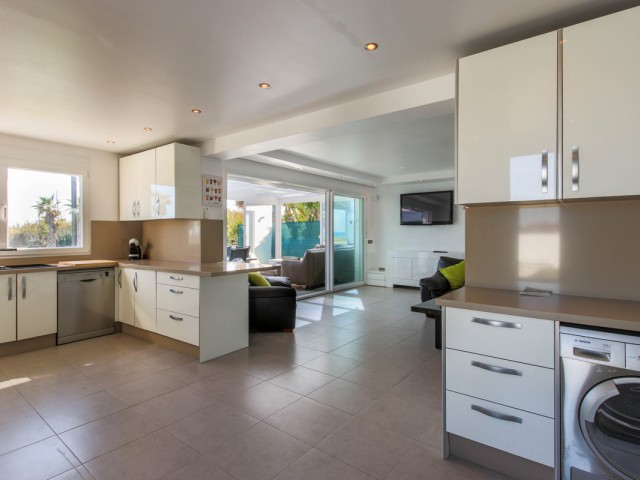 3 Soveroms Villa i New Golden Mile