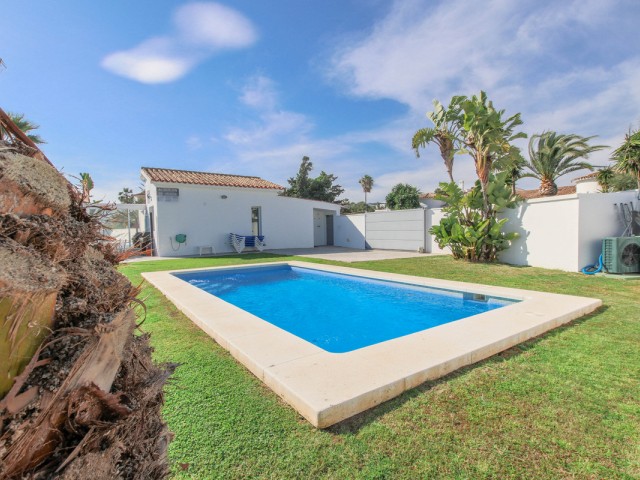 3 Soveroms Villa i New Golden Mile