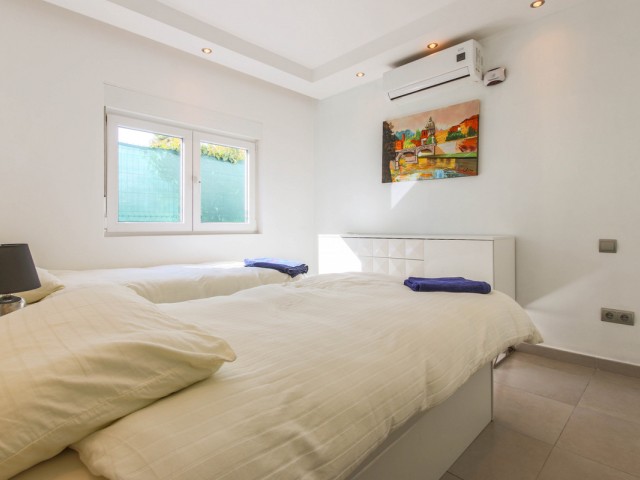3 Soveroms Villa i New Golden Mile