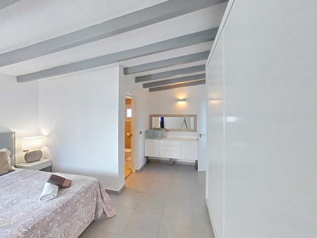 3 Soveroms Villa i New Golden Mile
