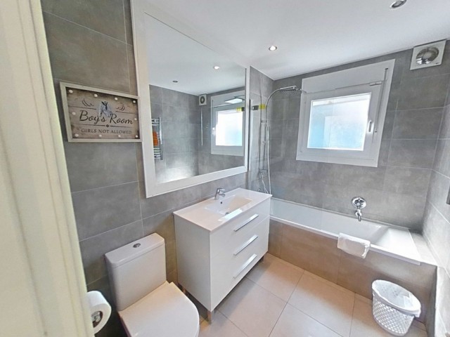 3 Sovrums Villa i New Golden Mile