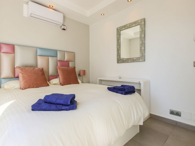 3 Bedrooms Villa in New Golden Mile