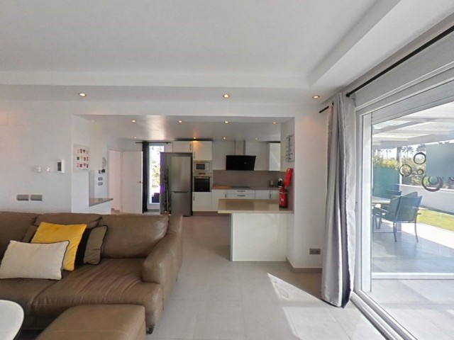 3 Bedrooms Villa in New Golden Mile