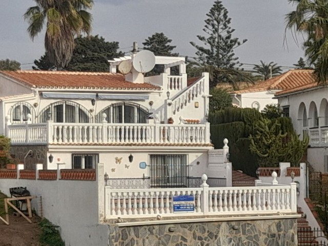 3 Schlafzimmer Villa in El Faro