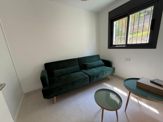 Apartamento con 3 Dormitorios  en La Quinta