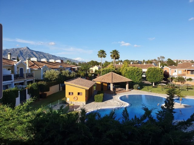 4 Bedrooms Townhouse in San Pedro de Alcántara