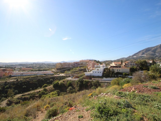  Plot in Fuengirola