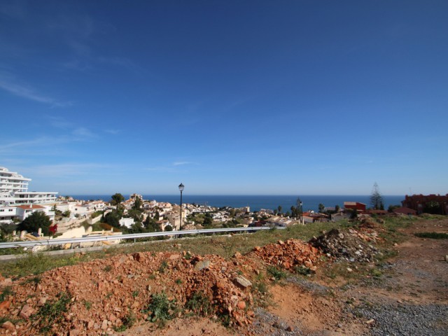  Plot in Fuengirola