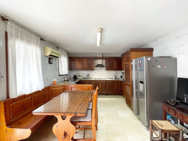 Maison mitoyenne, Fuengirola, R4456966