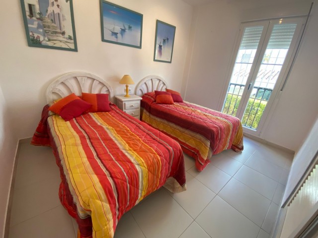 Apartamento con 5 Dormitorios  en Nagüeles