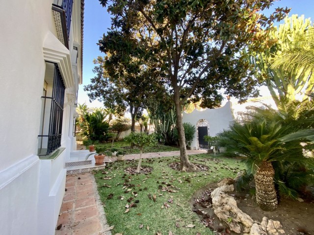 Villa avec 5 Chambres  à Cortijo Blanco
