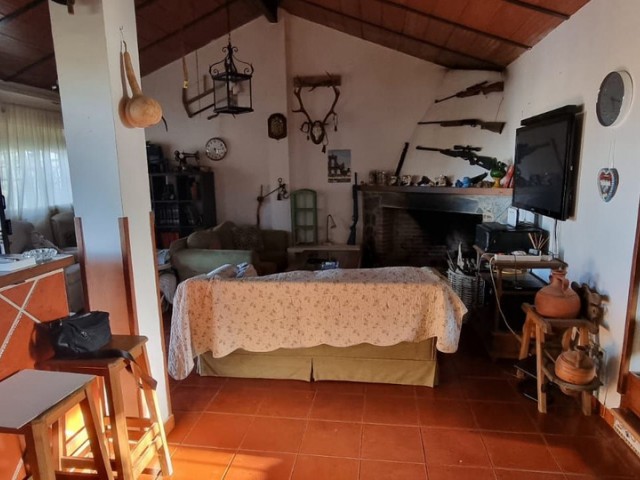 Villa con 3 Dormitorios  en Alhaurín de la Torre