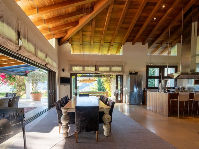 Villa avec 8 Chambres  à La Zagaleta