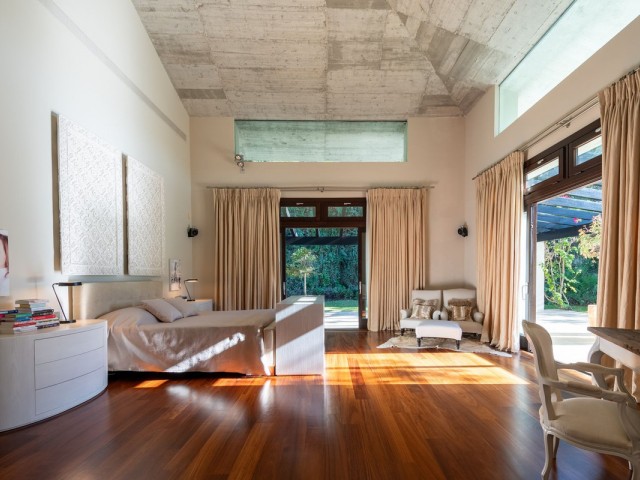 8 Soveroms Villa i La Zagaleta