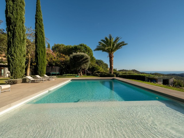 8 Soveroms Villa i La Zagaleta