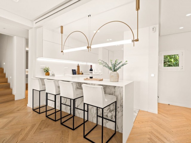 Apartamento con 3 Dormitorios  en Atalaya