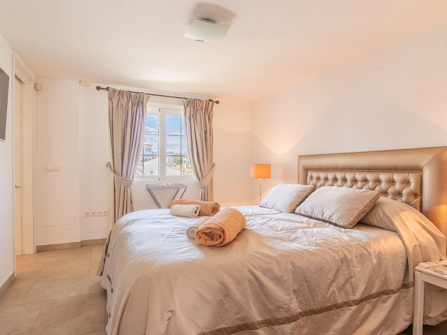 6 Soveroms Villa i Torrenueva