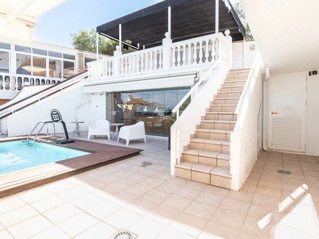 6 Soveroms Villa i Torrenueva